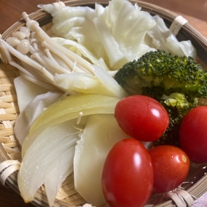 蒸し野菜のサラダ